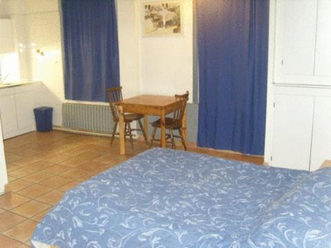 Auberge De La Vallee Francheville  Luaran gambar
